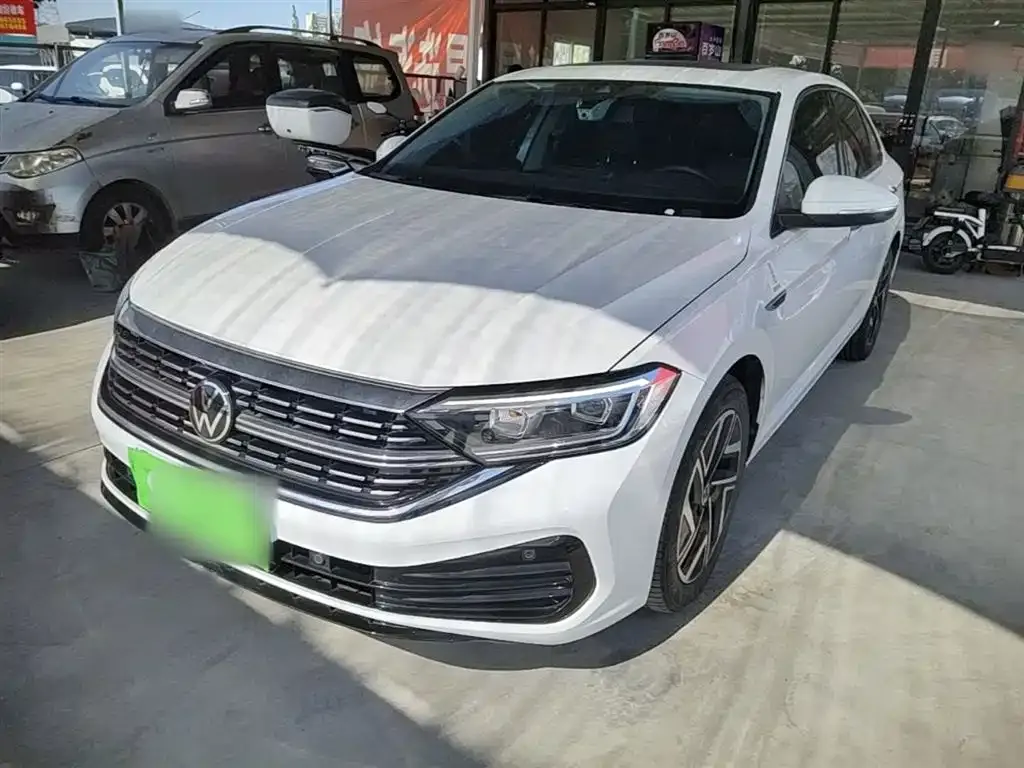 Volkswagen Sagitar — фото 1
