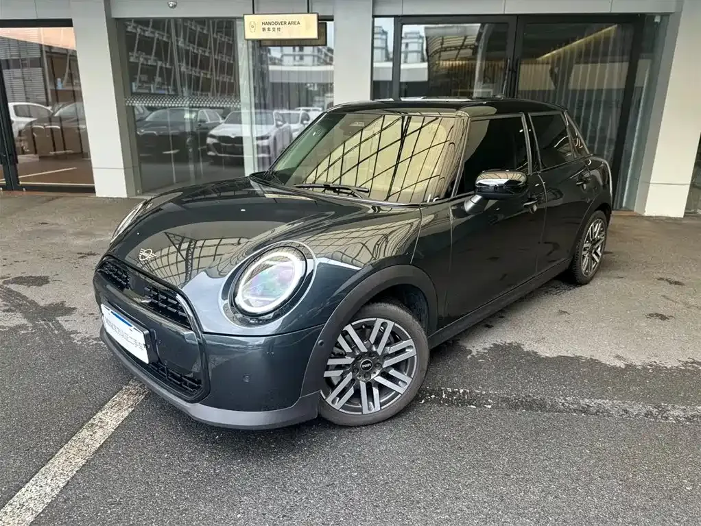 MINI Cooper (3-door) — фото 1