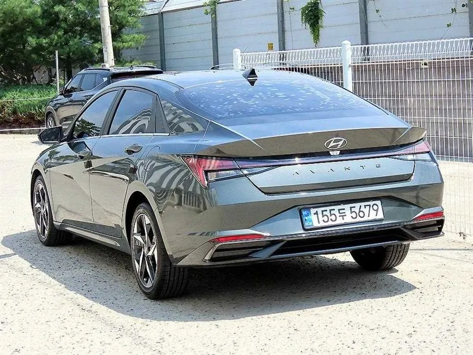 Hyundai AVANTE — фото 5