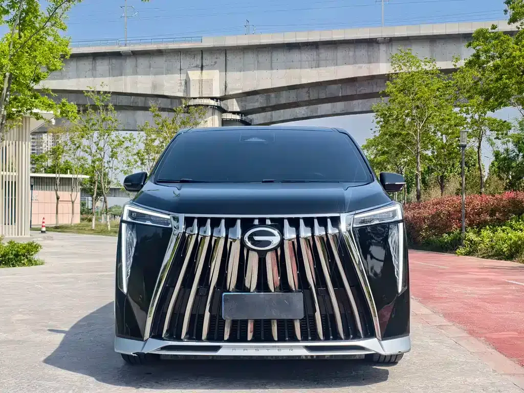 GAC Motor Trumpchi M8 — фото 5