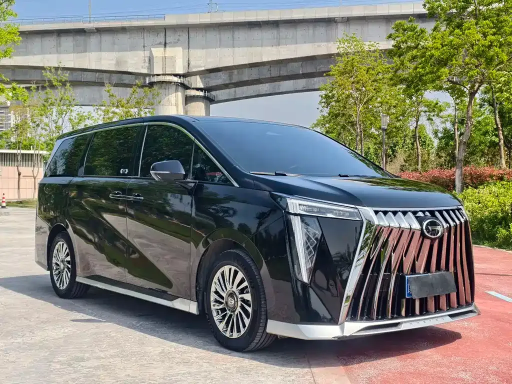 GAC Motor Trumpchi M8 — фото 4