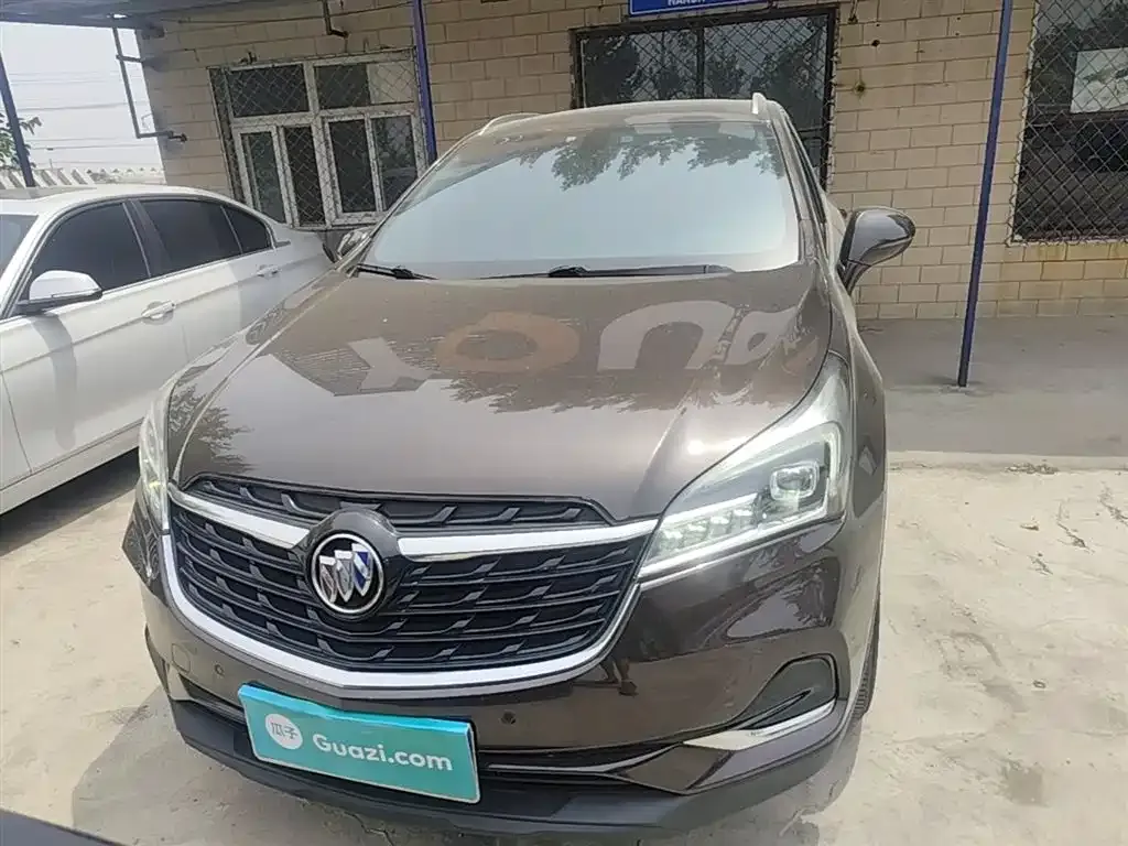 Buick Envision Plus — фото 9