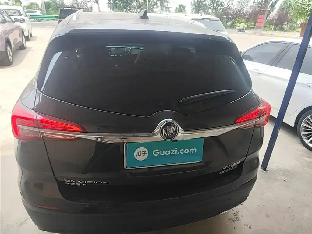 Buick Envision Plus — фото 6