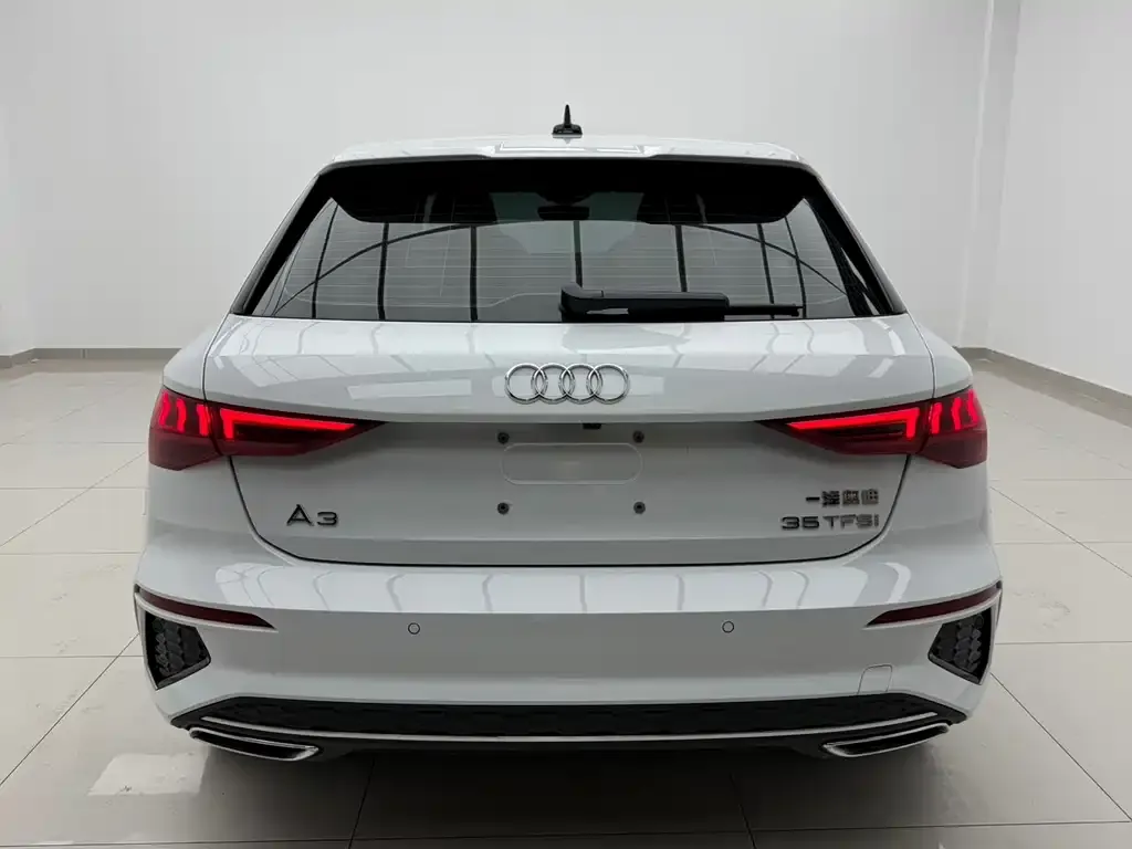 Audi A3 — фото 10