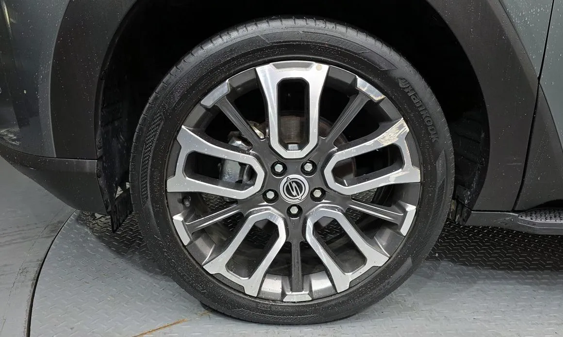 KG Mobility (Ssangyong) Torres — фото 9