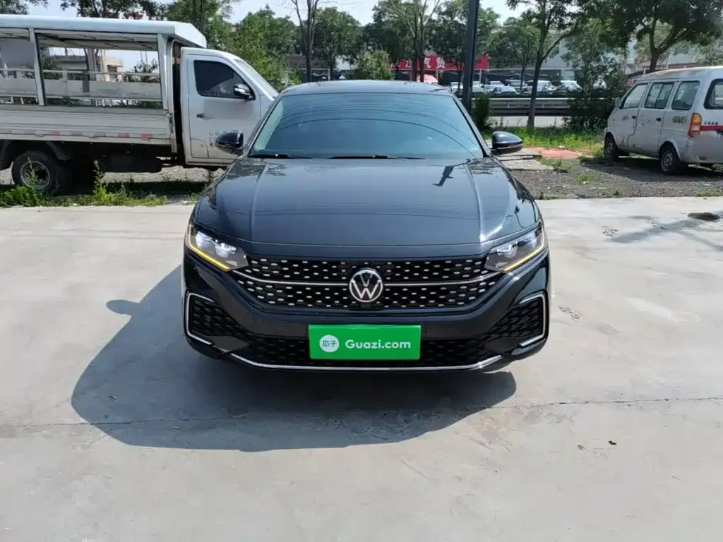 Volkswagen Passat — фото 5