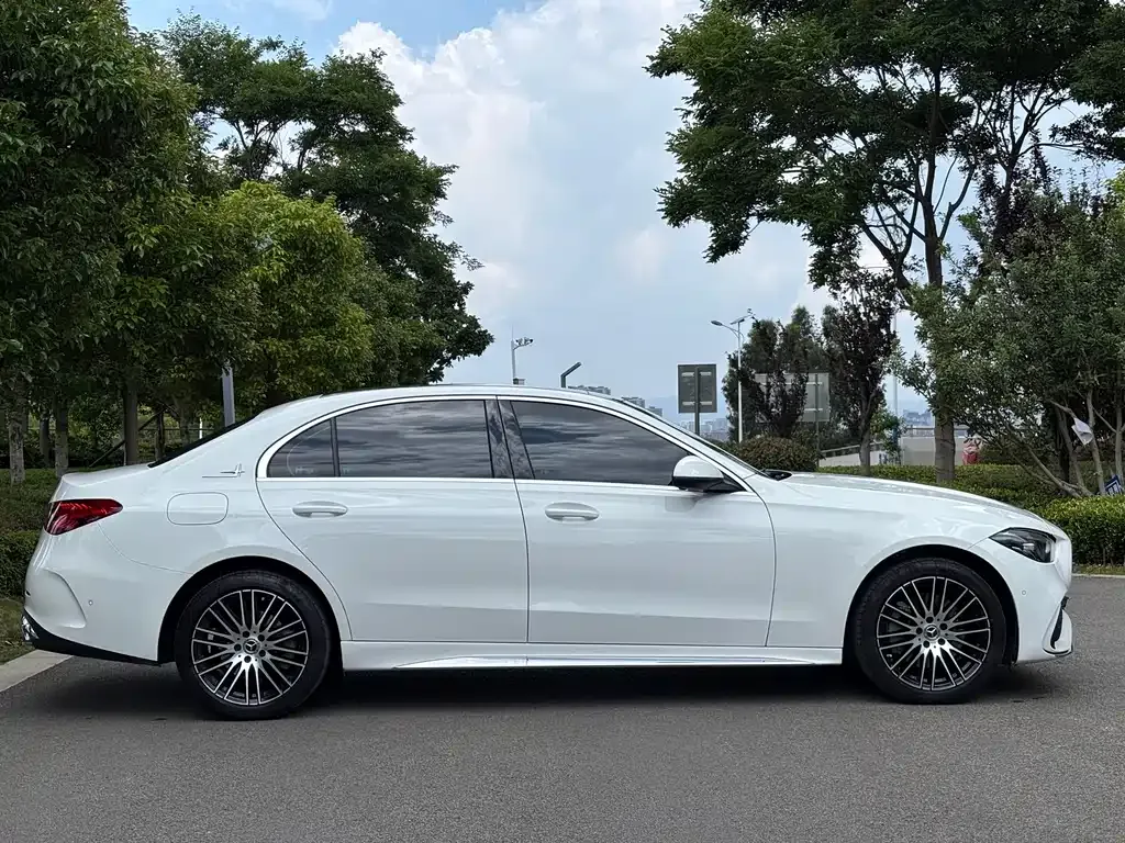 Mercedes-Benz C-Class — фото 4