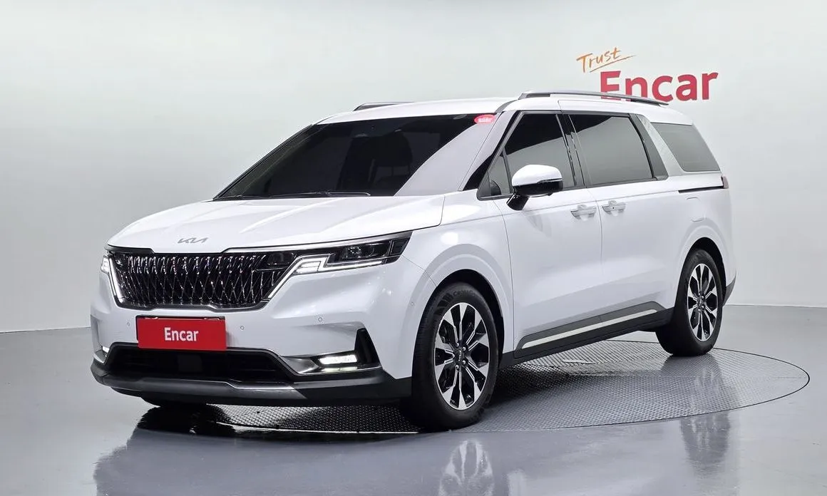 Kia Carnival 2023 из KR, фото 1