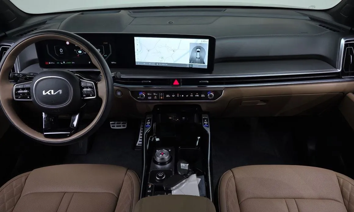 Kia Sorento — фото 9