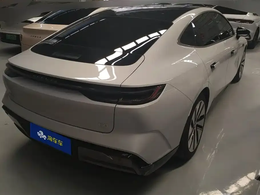 Geely Galaxy E8 2024 из CN, фото 4