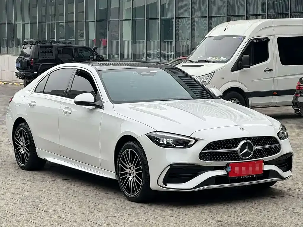 Mercedes-Benz C-Class — фото 10