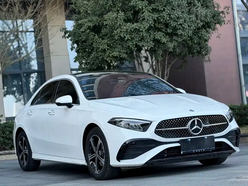 Mercedes-Benz A-Class — фото 6