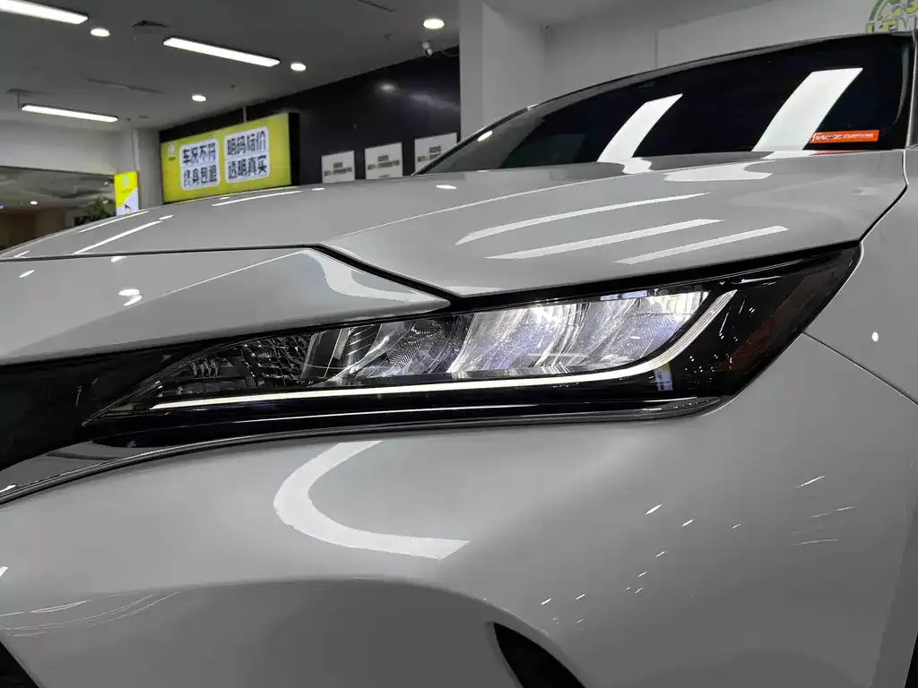 Toyota Harrier 2022 из CN, фото 9