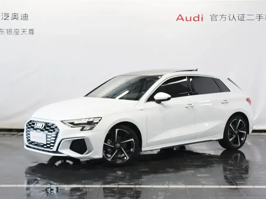 Audi A3 — фото 1