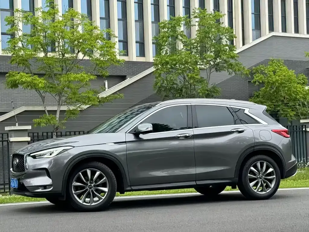 Infiniti QX50 2021 из CN, фото 10