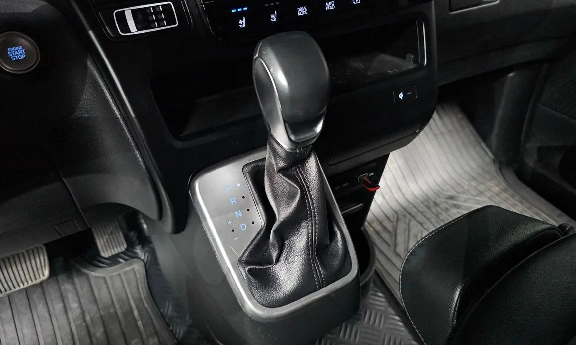 Hyundai Staria — фото 8