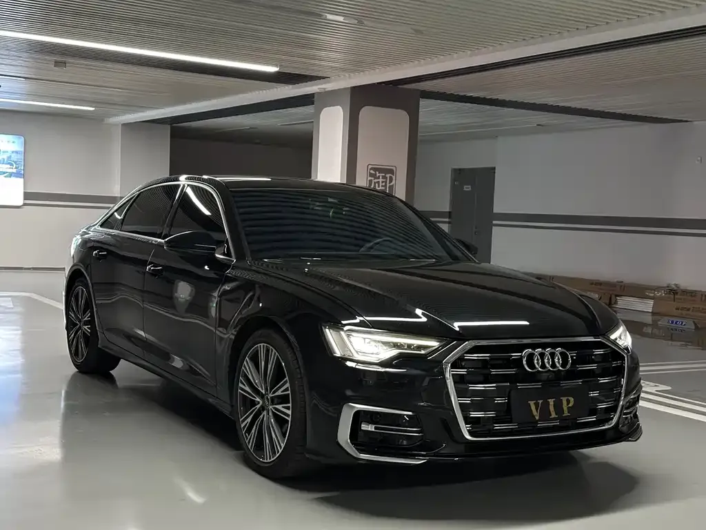 Audi A6L — фото 10