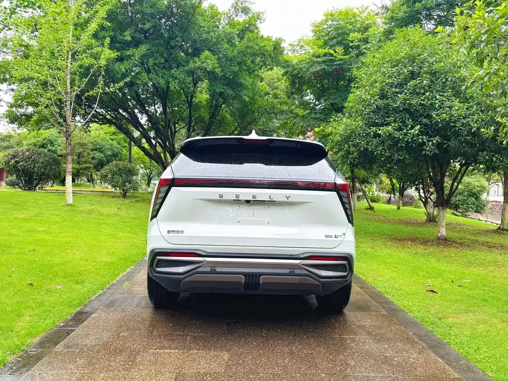 Geely Boyue L 2023 из CN, фото 9