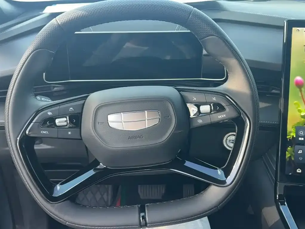 Geely Boyue 2024 из CN, фото 8