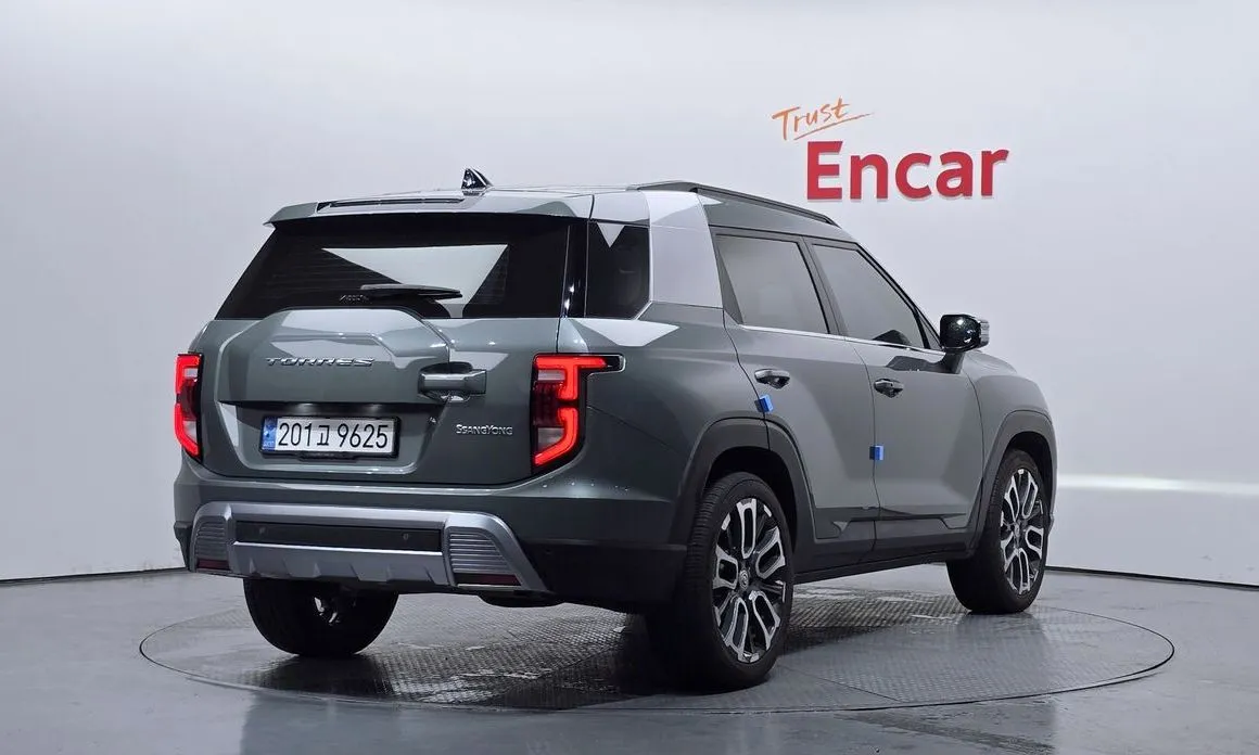 KG Mobility (Ssangyong) Torres 2023 из KR, фото 6
