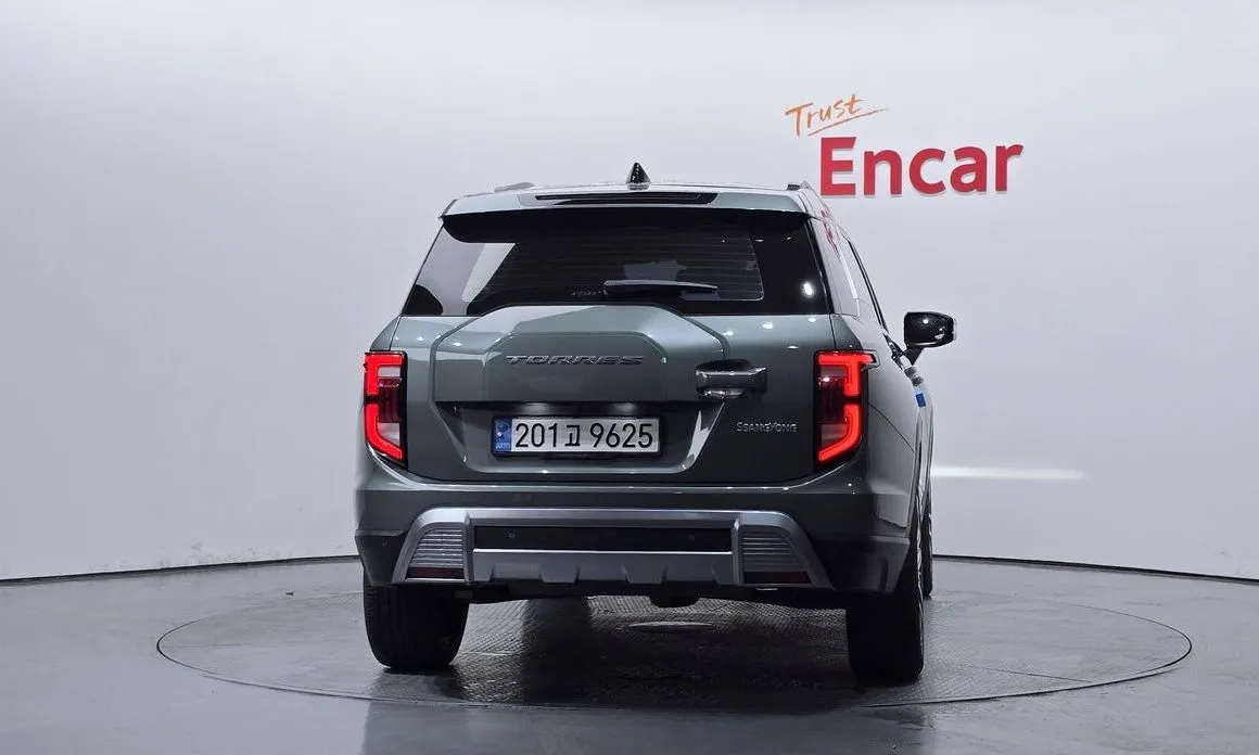KG Mobility (Ssangyong) Torres 2023 из KR, фото 3