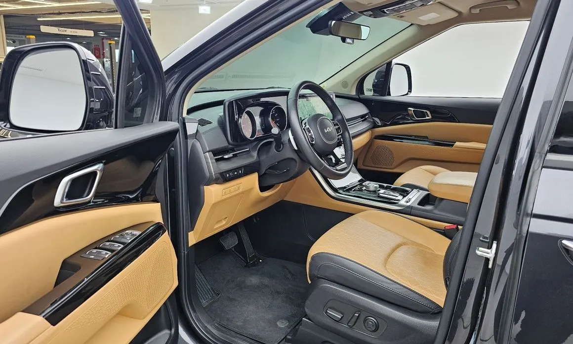 Kia Carnival 2023 из KR, фото 9