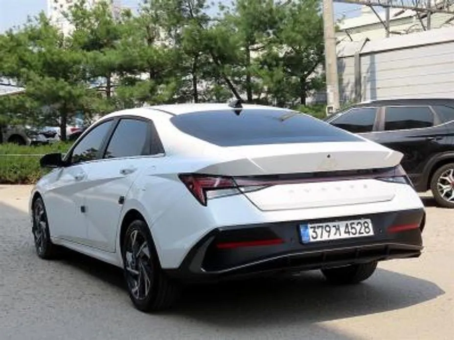 Hyundai AVANTE — фото 7