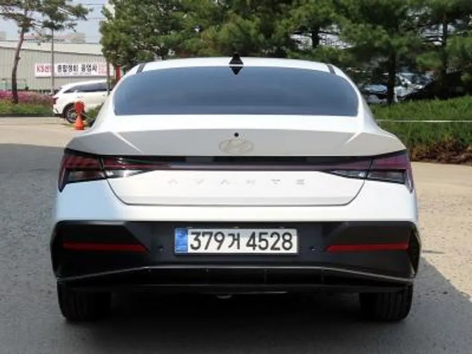 Hyundai AVANTE — фото 6