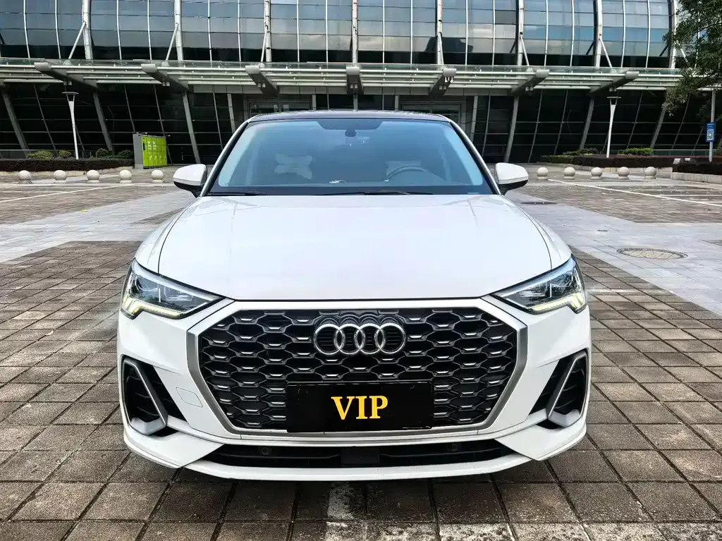 Audi Q3 Sportback 2021 из CN, фото 3