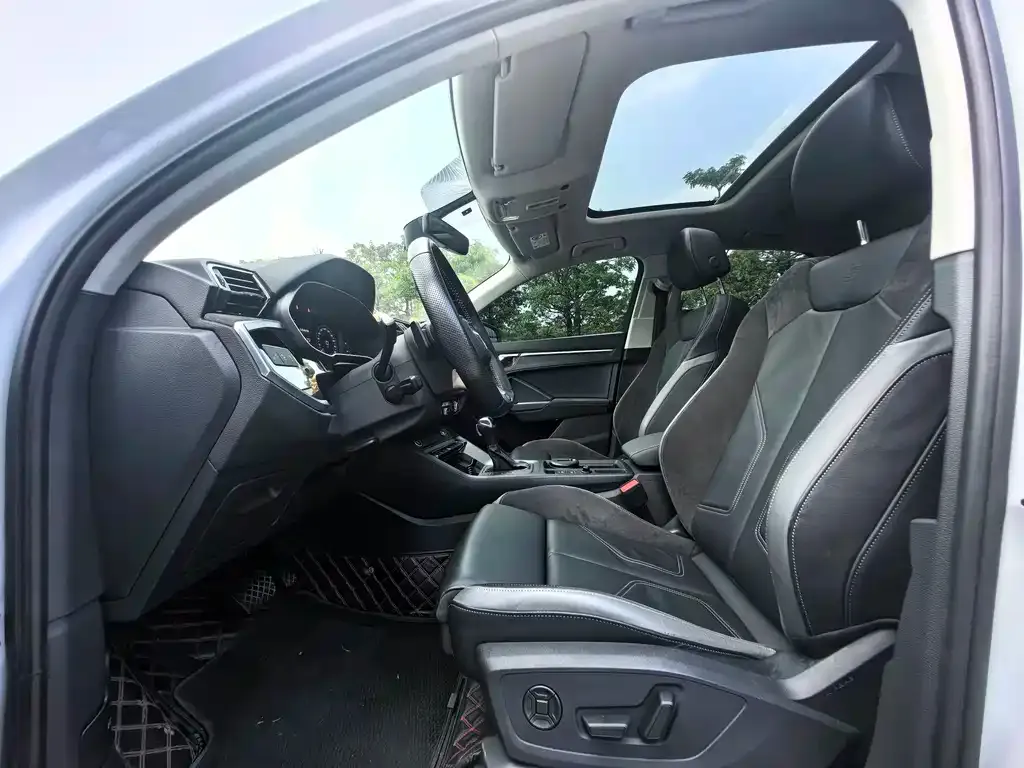 Audi Q3 Sportback 2021 из CN, фото 4