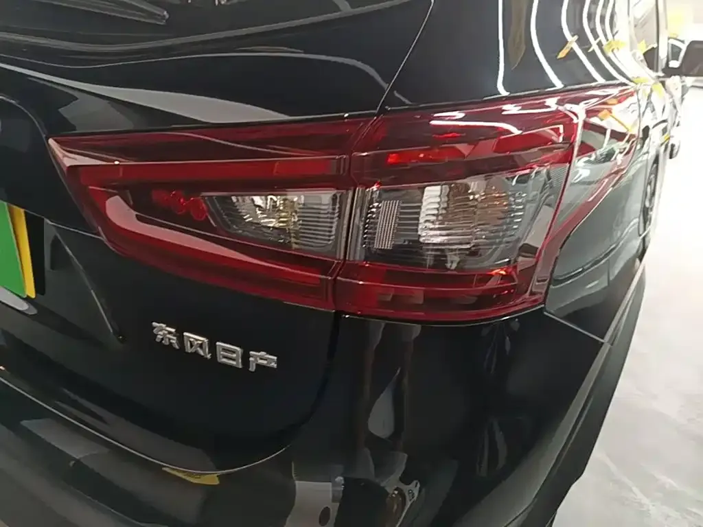 Nissan Qashqai — фото 5