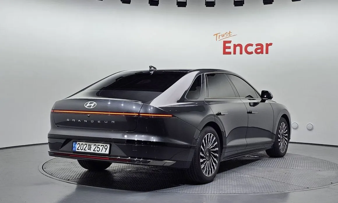 Hyundai Grandeur 2023 из KR, фото 3