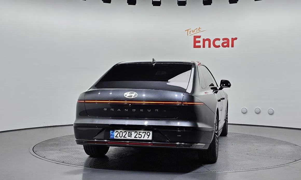 Hyundai Grandeur 2023 из KR, фото 5