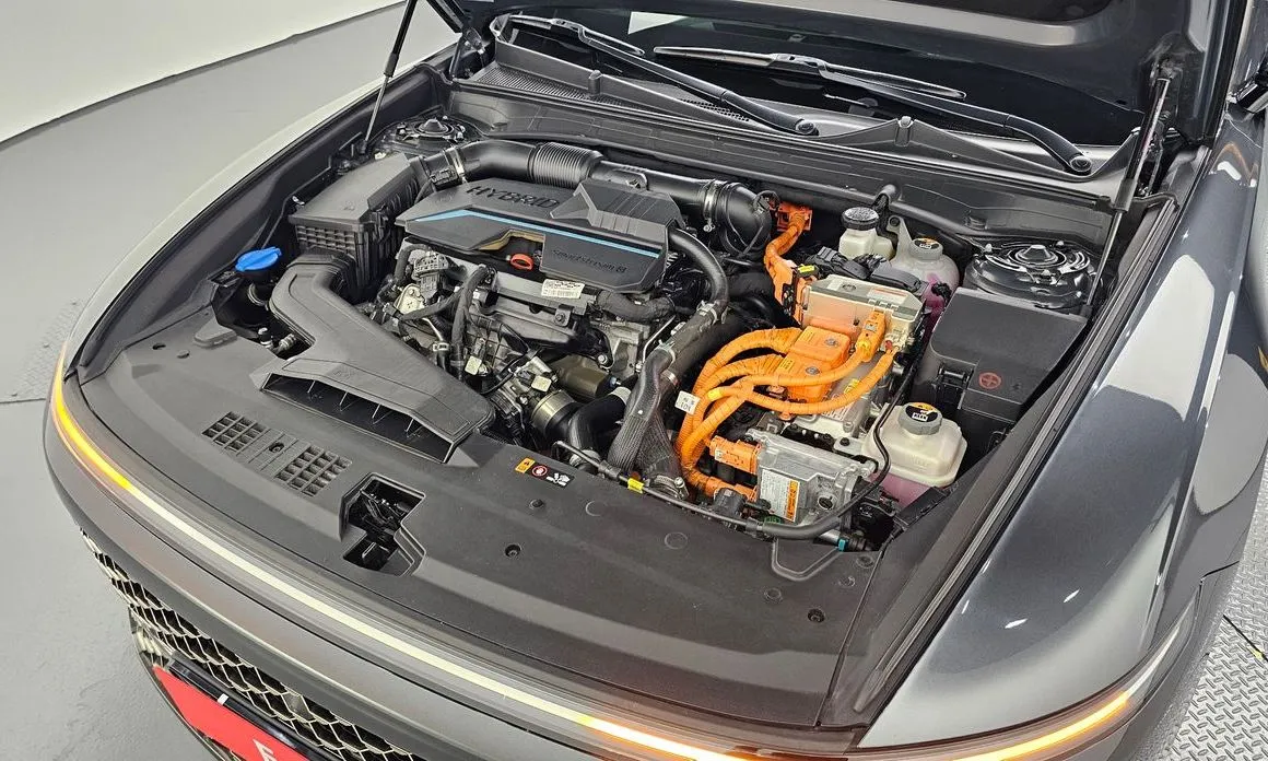 Hyundai Grandeur 2023 из KR, фото 10