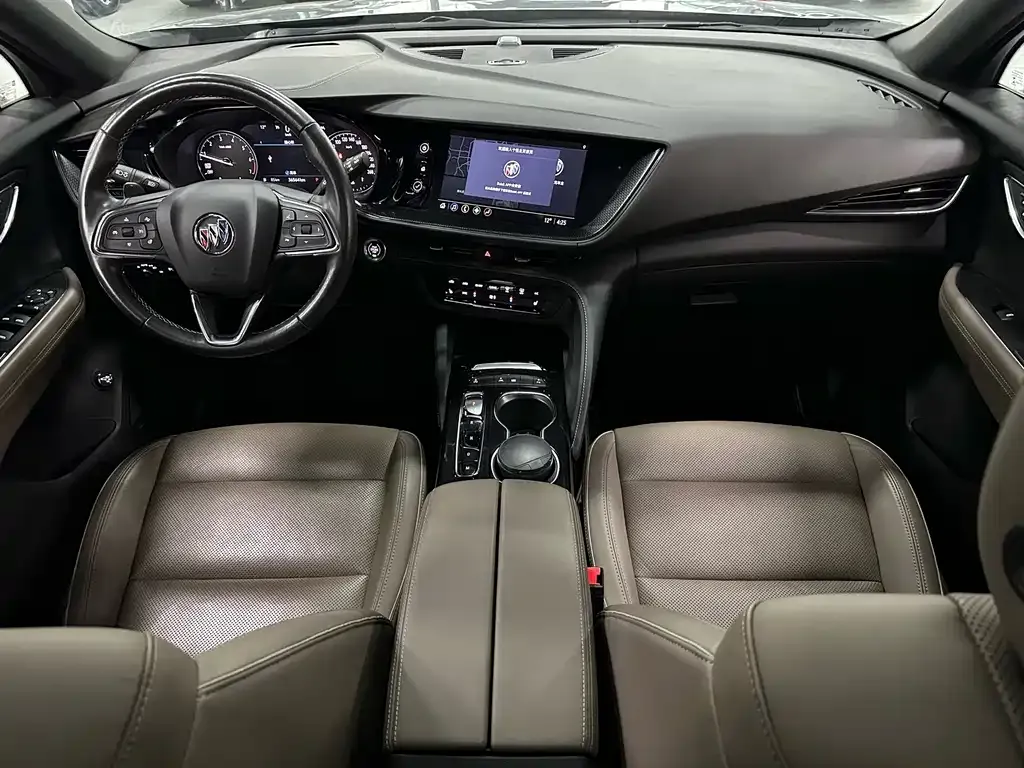 Buick Envision Plus — фото 10