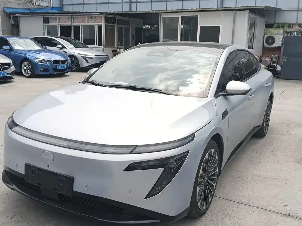 Nissan N7