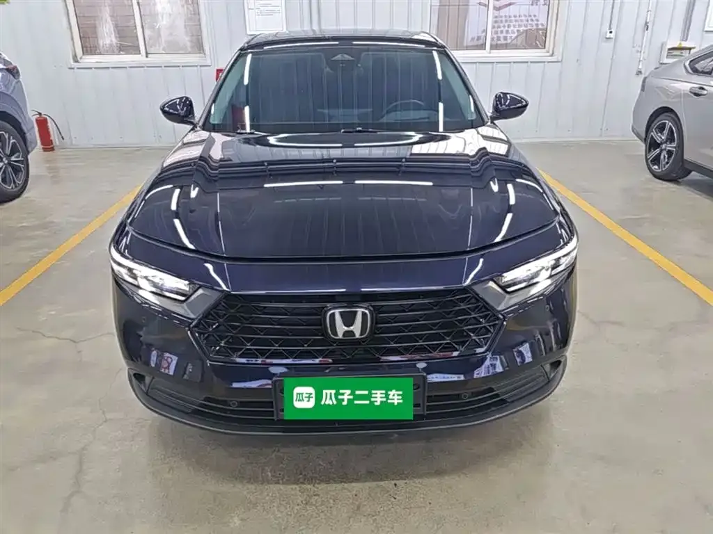 Honda Accord — фото 6