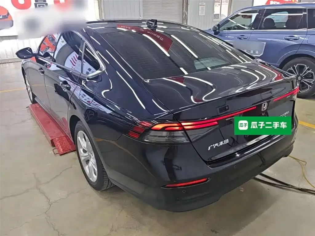 Honda Accord — фото 5