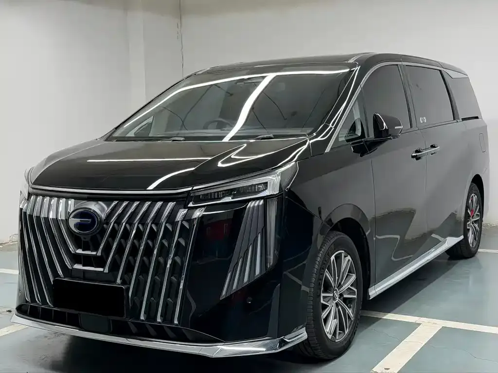 GAC Motor Trumpchi M8 — фото 1