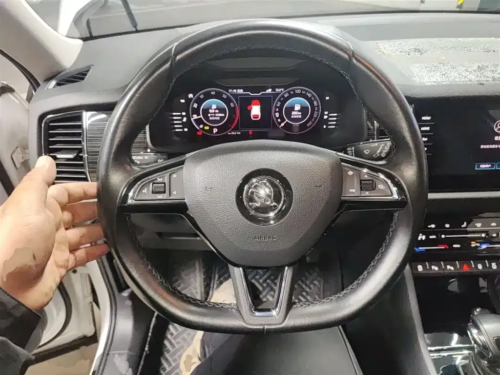Skoda Kodiaq 2022 из CN, фото 10