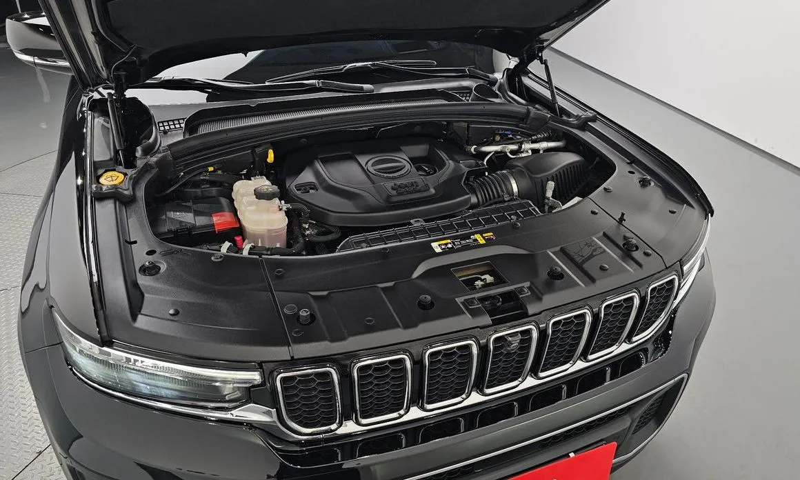 Jeep Cherokee — фото 8