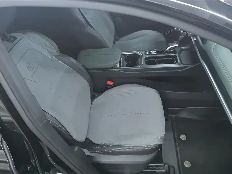 Geely Haoyue L 2024 из CN, фото 6