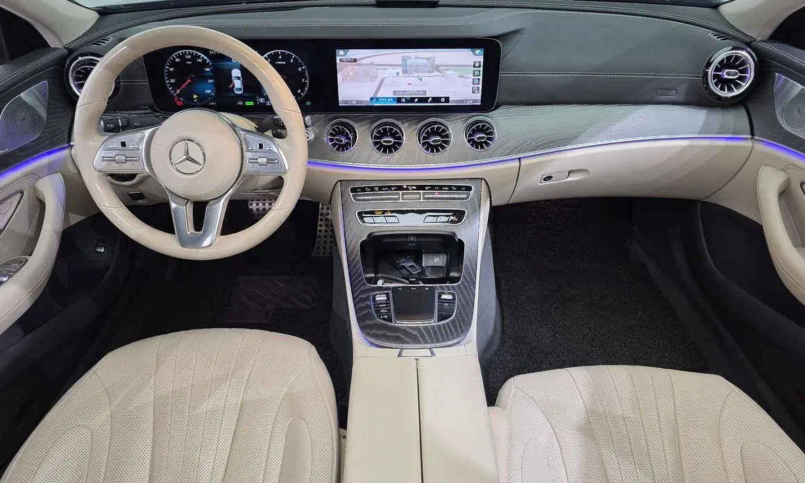 Mercedes-Benz CLS-Class — фото 10