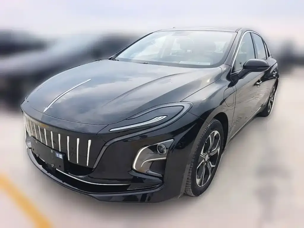 Hongqi E-QM5 — фото 10