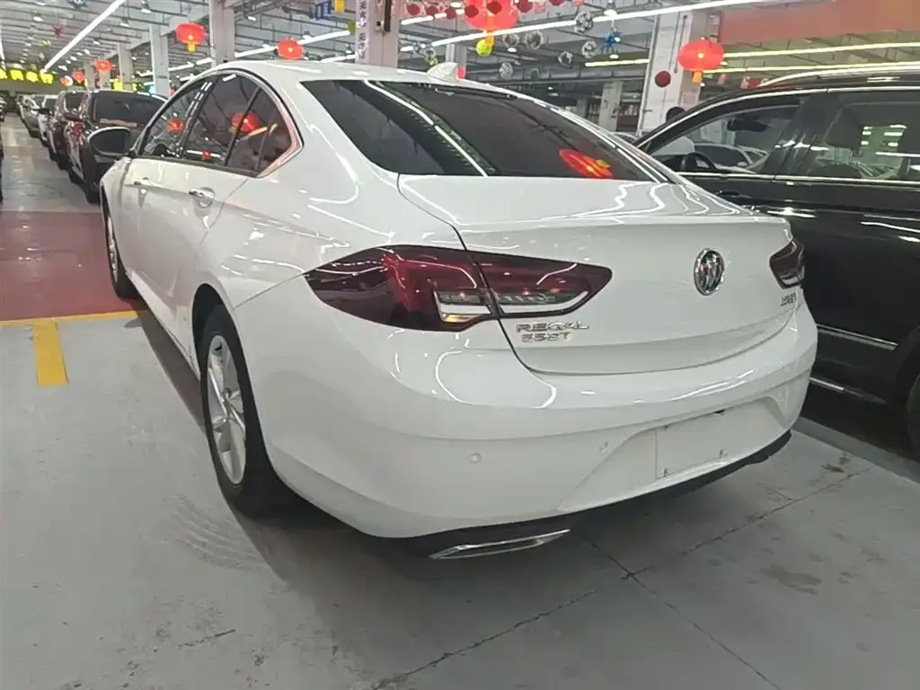 Buick Regal — фото 3