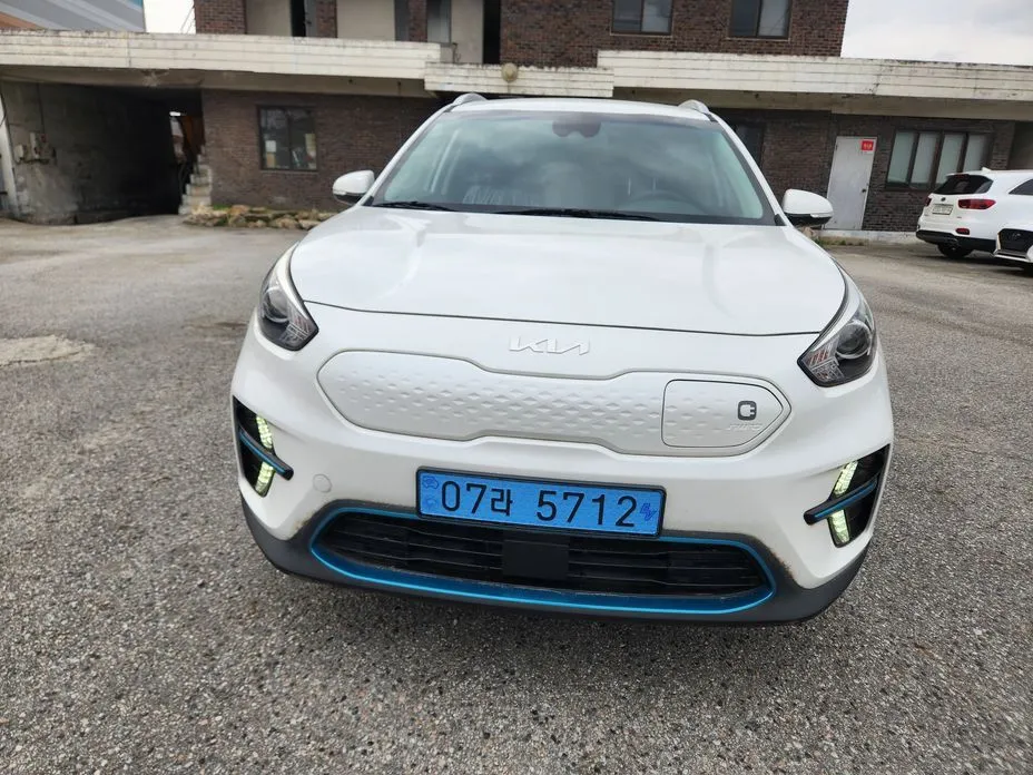 Kia Niro — фото 1