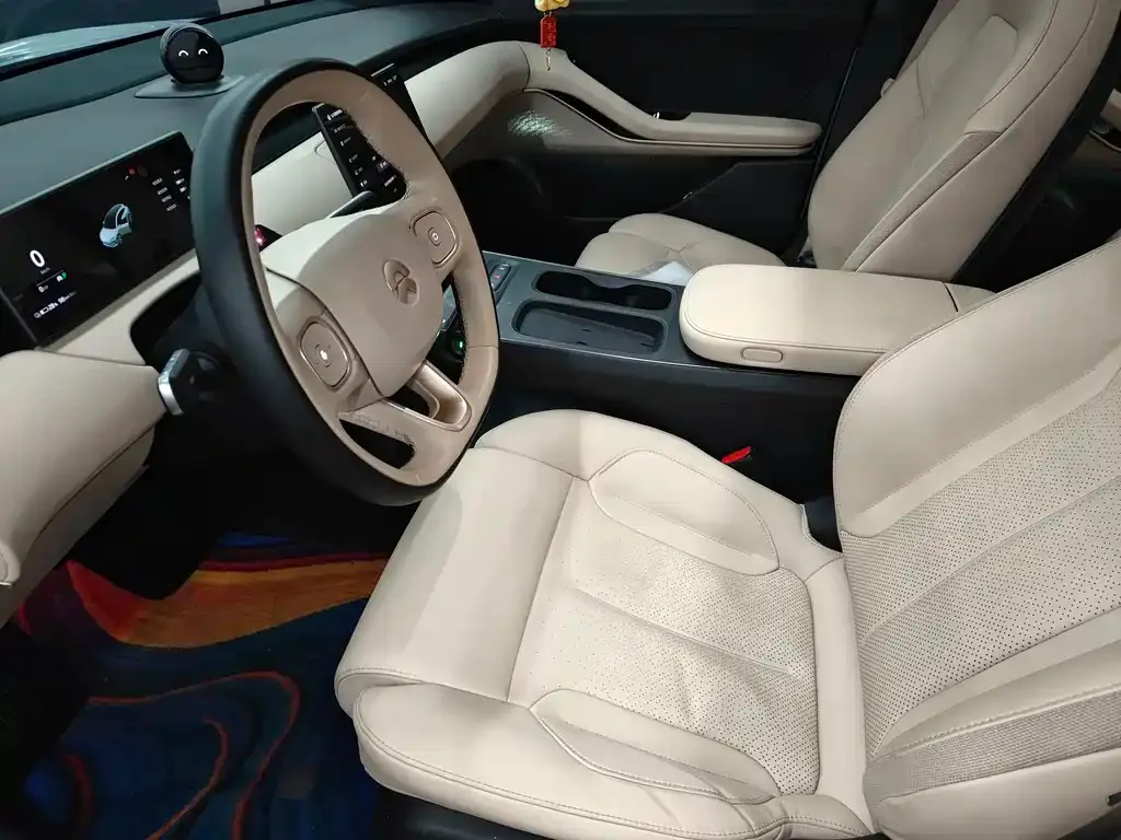 NIO ET5T 2024 из CN, фото 9