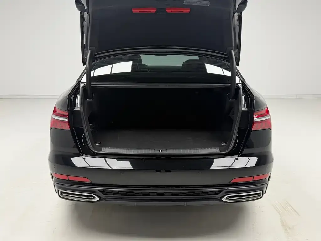 Audi A6L New Energy 2022 из CN, фото 2