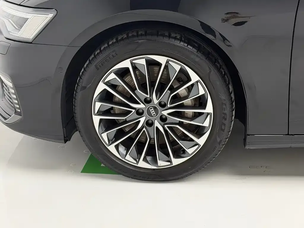 Audi A6L New Energy 2022 из CN, фото 8