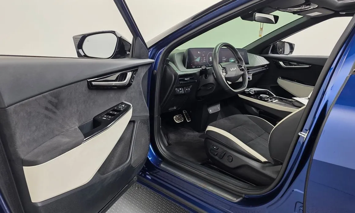 Kia EV6 2022 из KR, фото 9